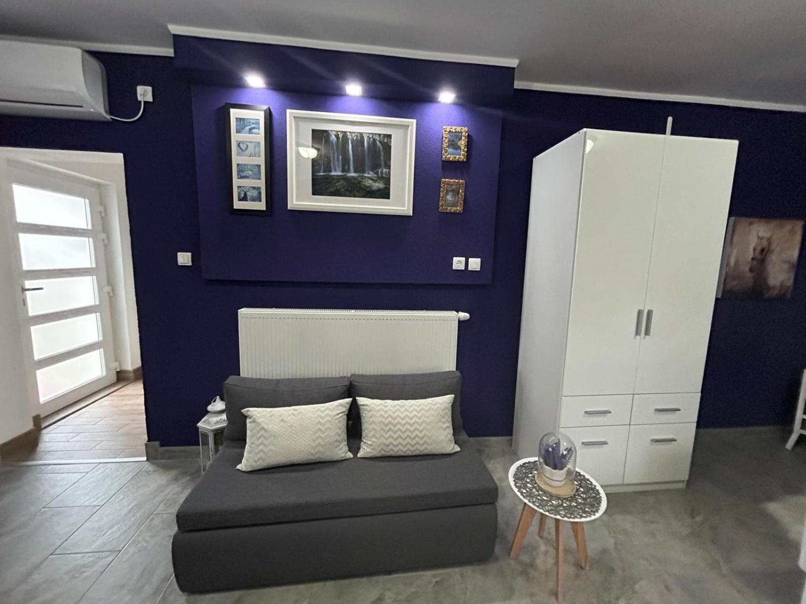 Studio Apartman Marta Korenica Exterior foto
